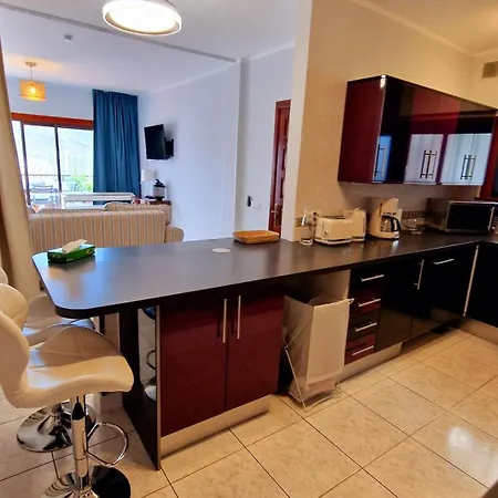 Vistas - The View - Sunrise Apartment *